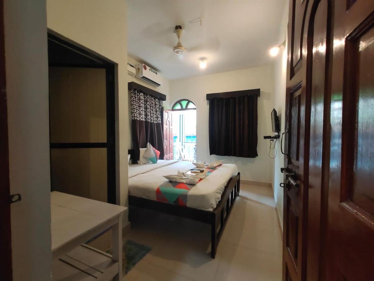 Rj14 Accommodations At Baga Beach Esterno foto